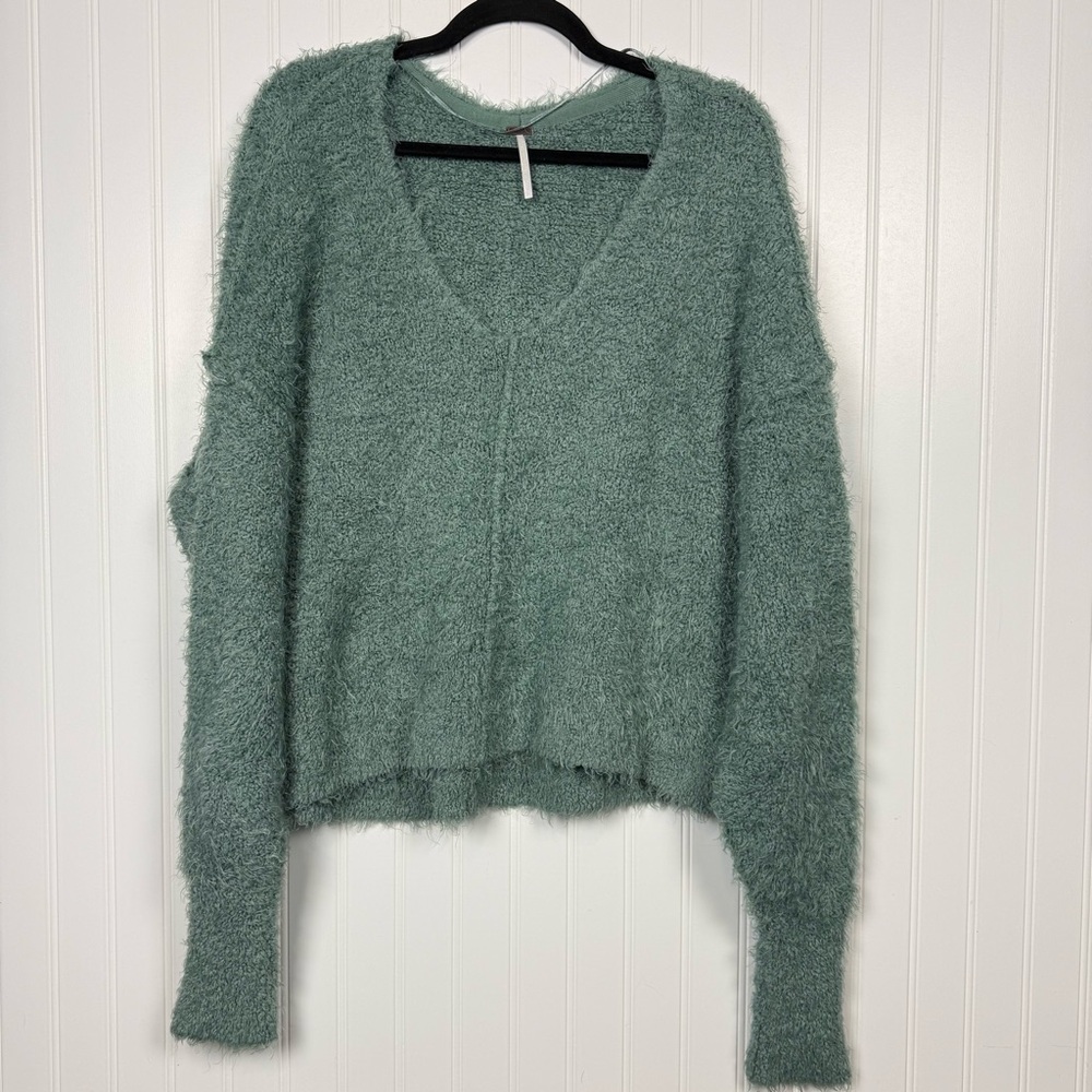 Free People Icing V-Neck Fuzzy Sweater Small Spring Dust Oversized Cozy